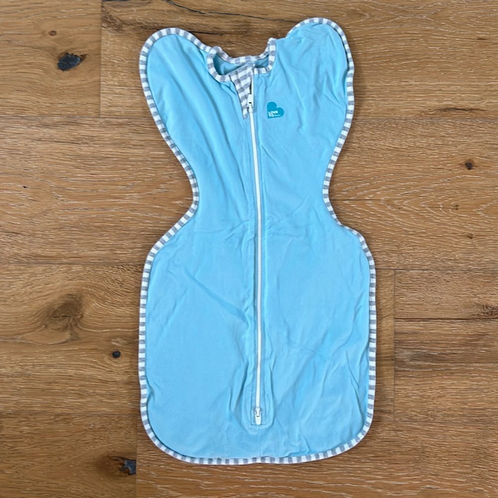 Love to dream sleep sack in SM 8-13lbs